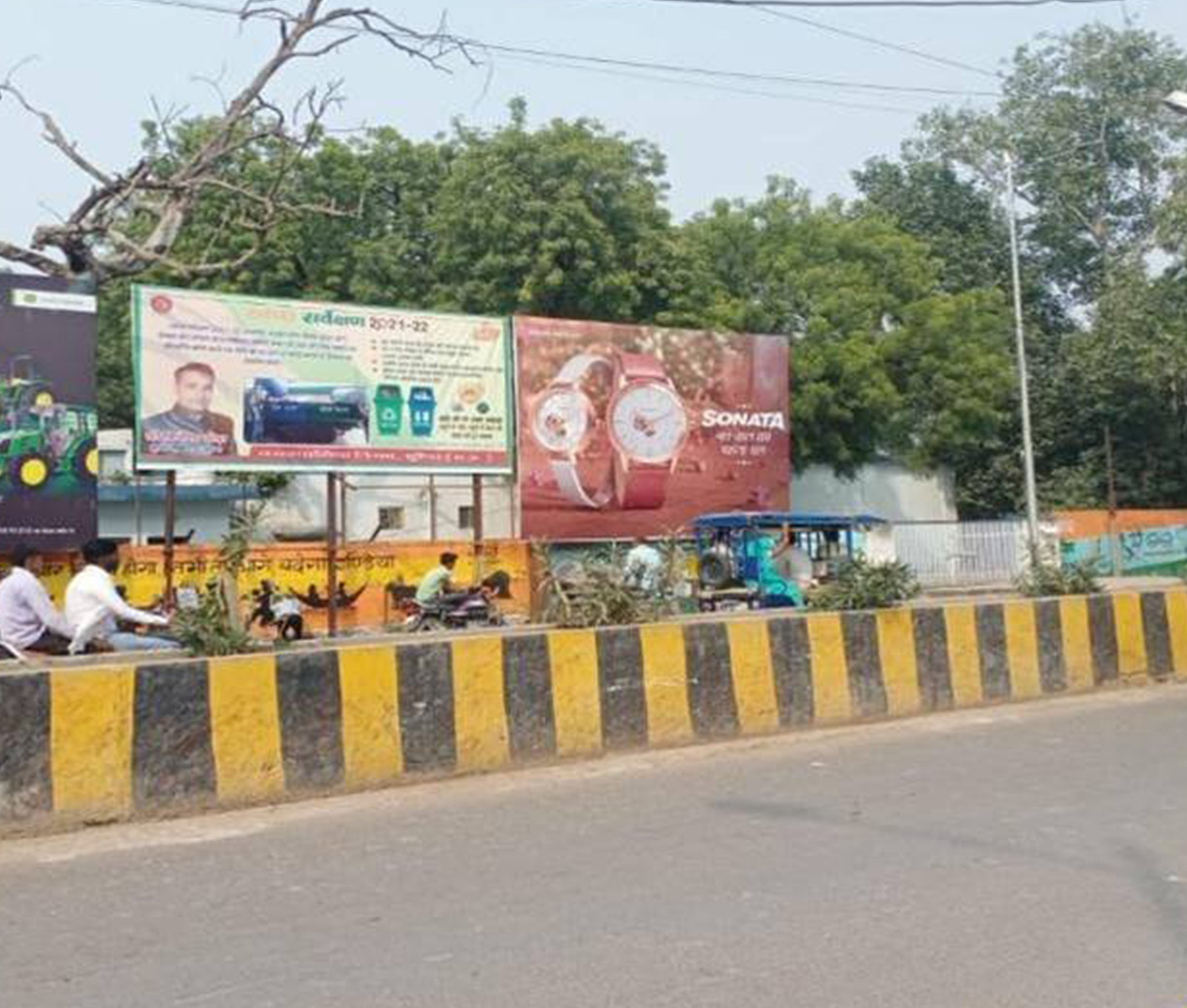 1 (15)Outdoor Advertising Work